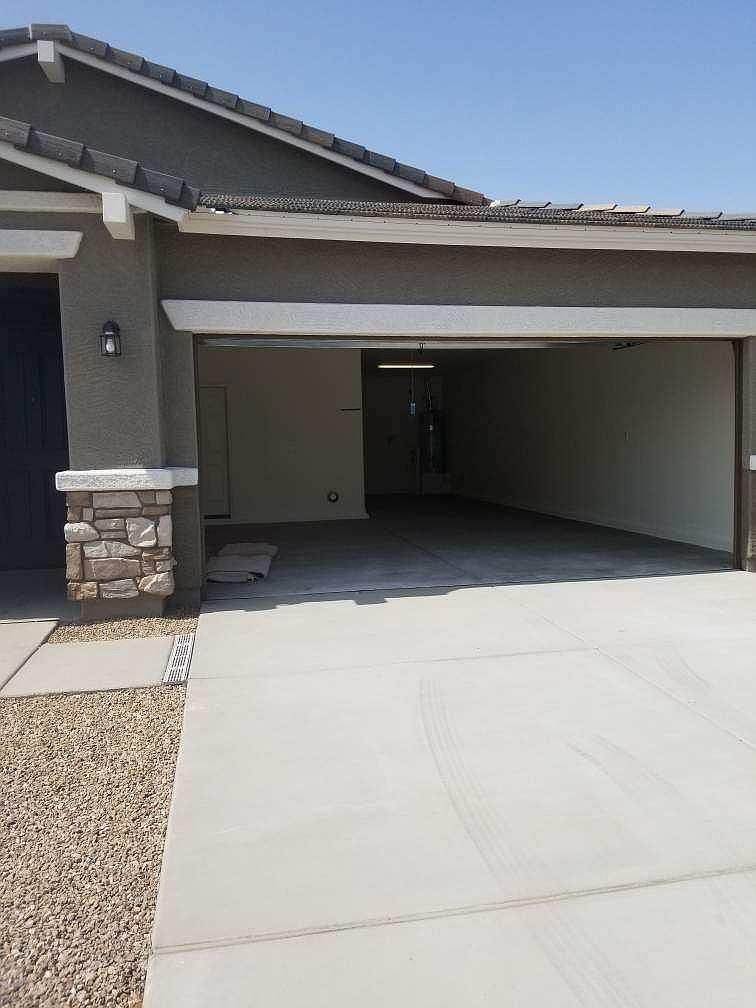 7224 S 33rd Ln photo 2