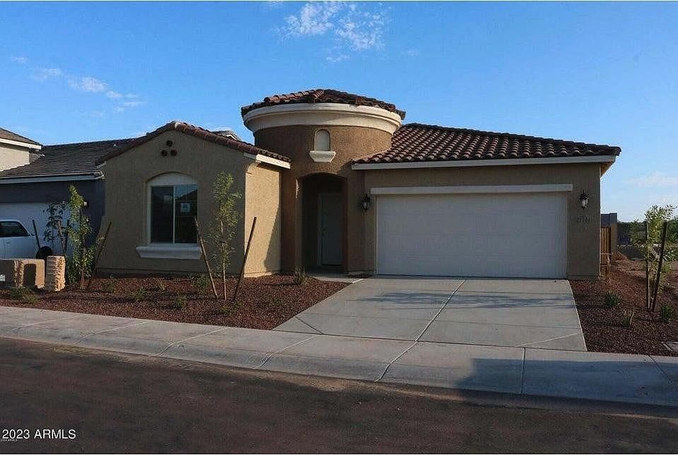 21144 W Cypress St Buckeye, AZ 85396 photo 2