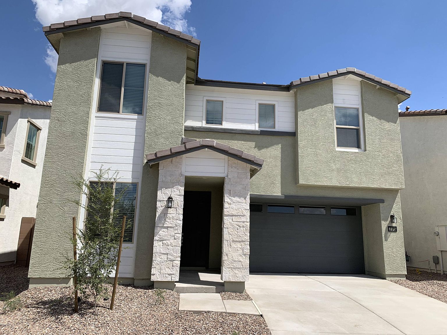 715 N Sparrow Drive photo 2