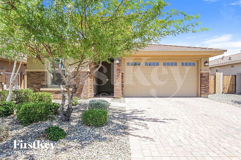18742 W Colter St Litchfield Park, AZ 85340 photo 2