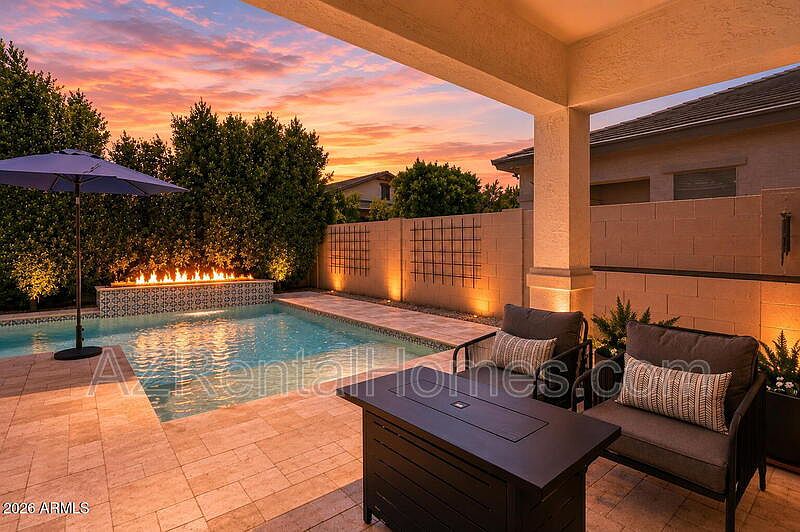 3429 E Pinto Dr photo 2