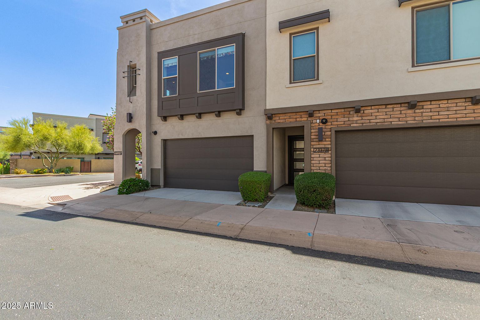 23376 N 73rd Way photo 3