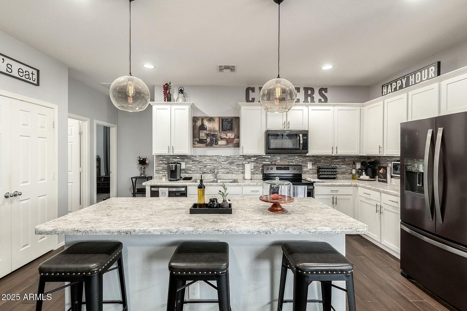 6212 W Orchid Ln photo 2