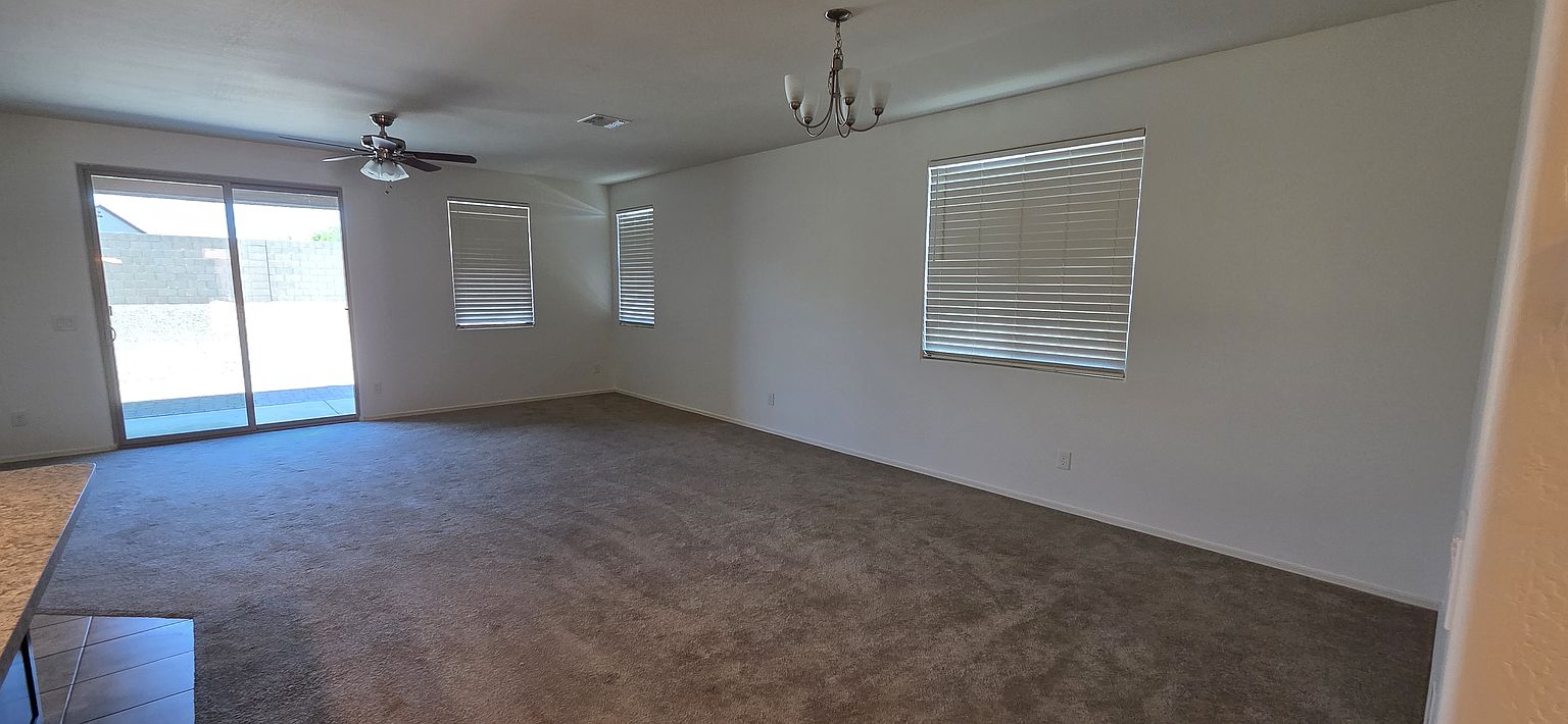 18316 W Ida Ln photo 4