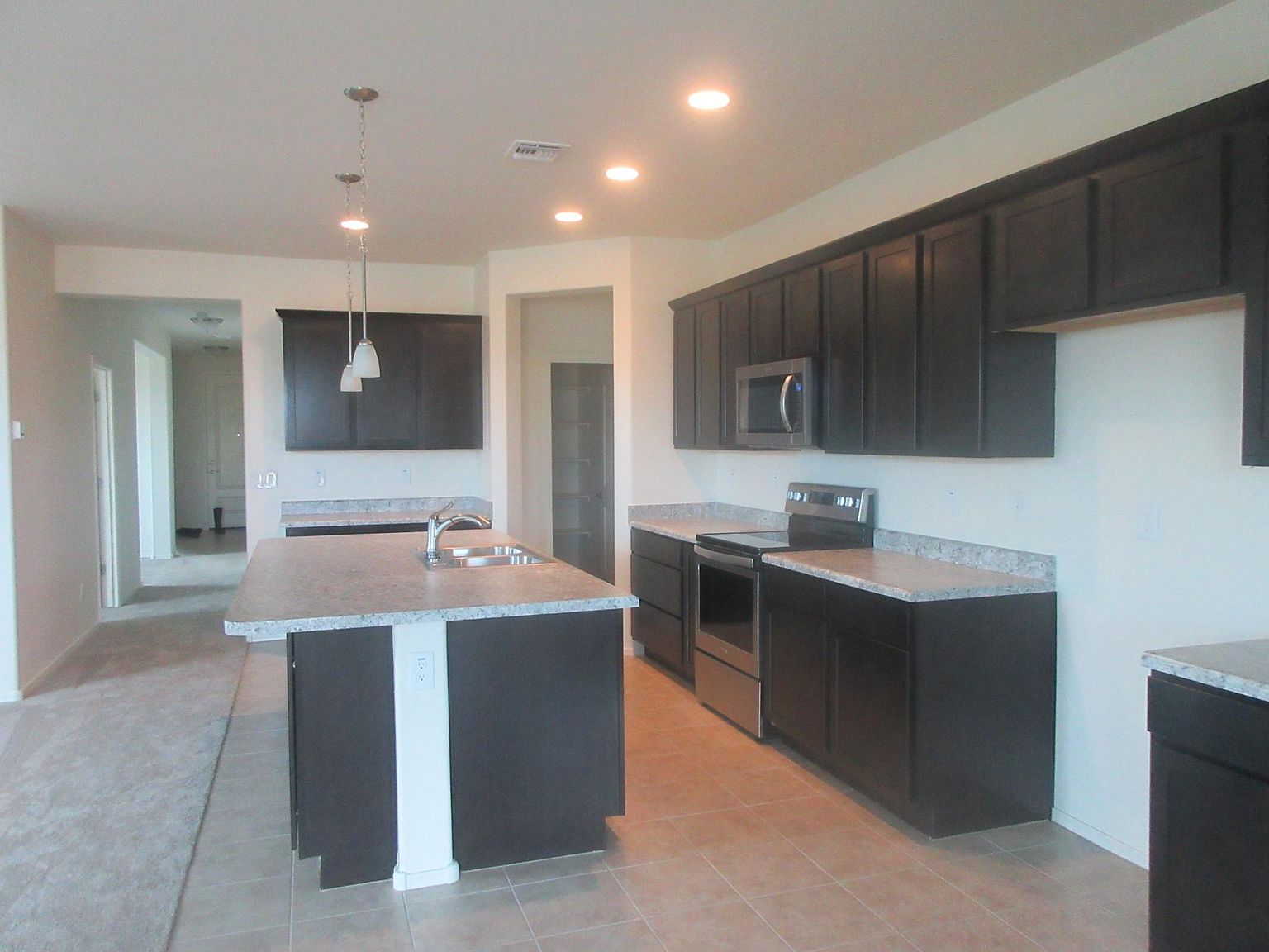 18316 W Ida Ln photo 2