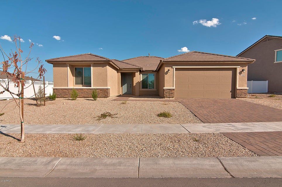 6303 S 24th Pl Phoenix, AZ 85042 photo 5