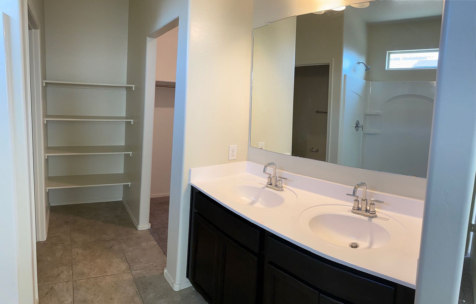 30651 W Amelia Ave photo 5
