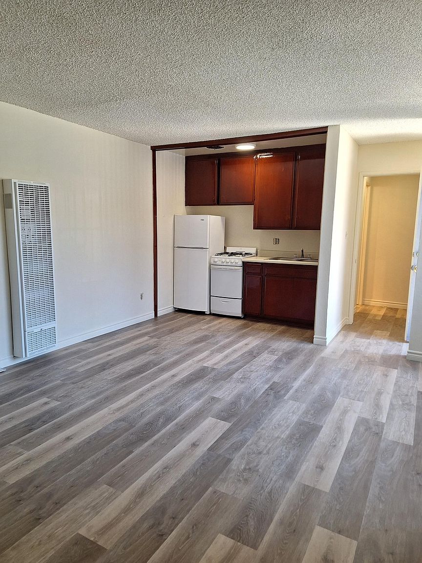3751 Clairemont Mesa Blvd photo 3