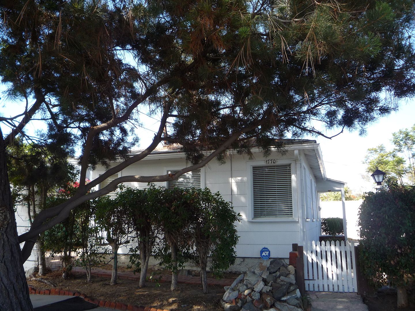 1770 Fortuna Ave photo 3