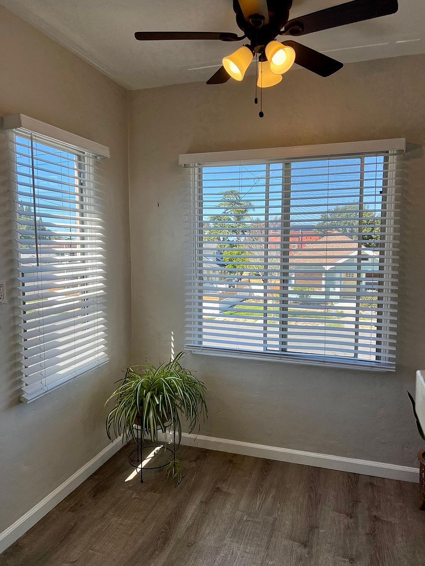 1517 Madison Ave photo 3