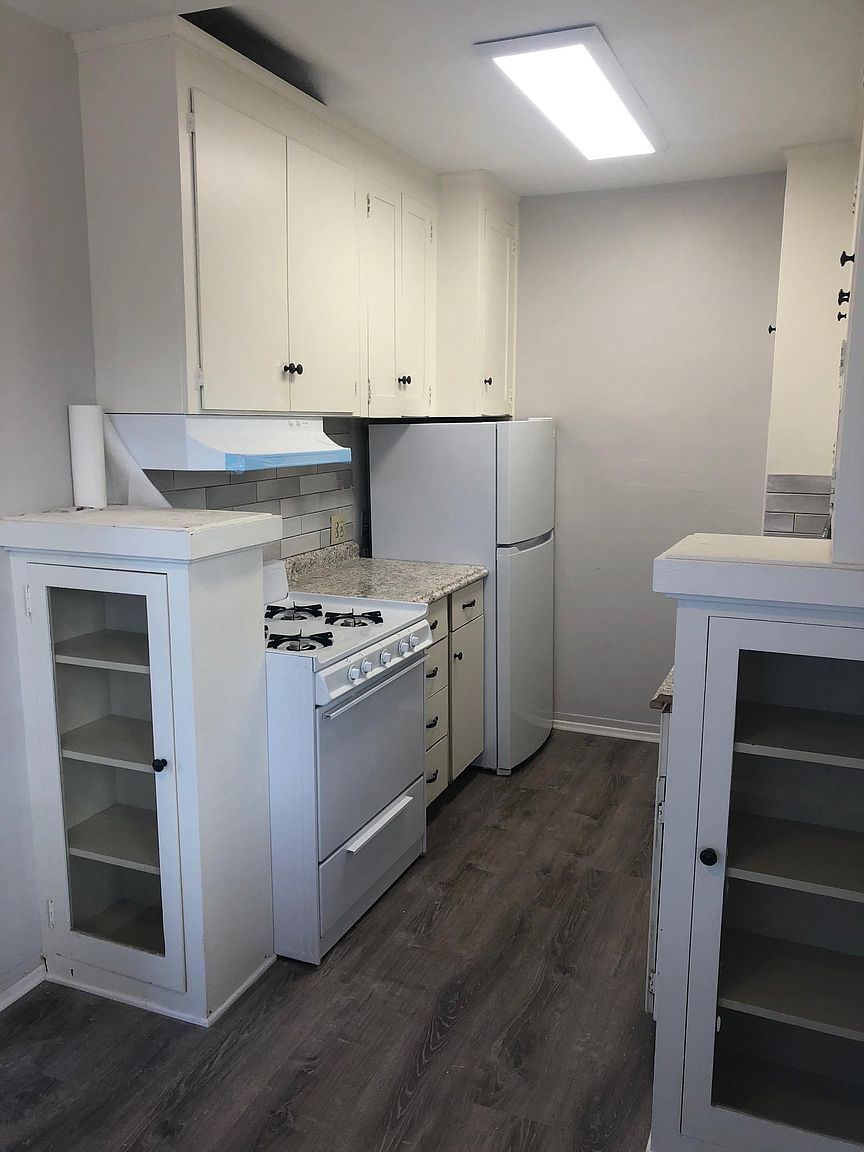 1517 Madison Ave photo 4