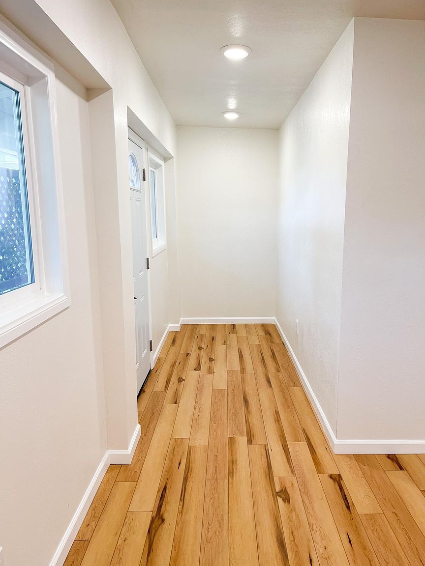6 E Bonita Rd photo 3