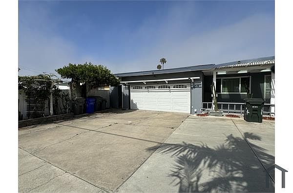 834 Florida St photo 5