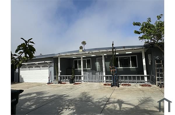 834 Florida St photo 3