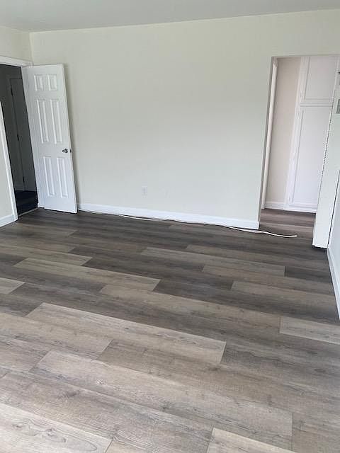 1440 Fern Ave photo 4
