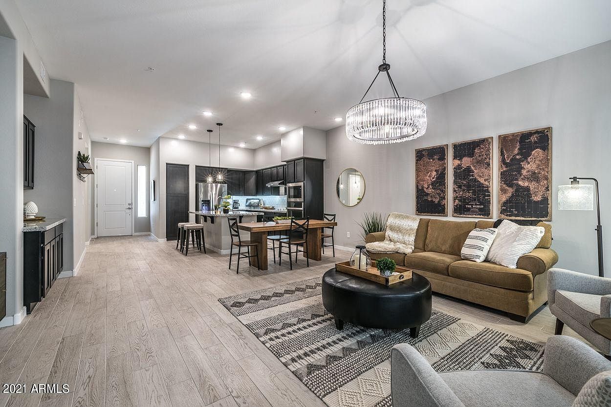 15550 S 5th Ave Phoenix, AZ 85045