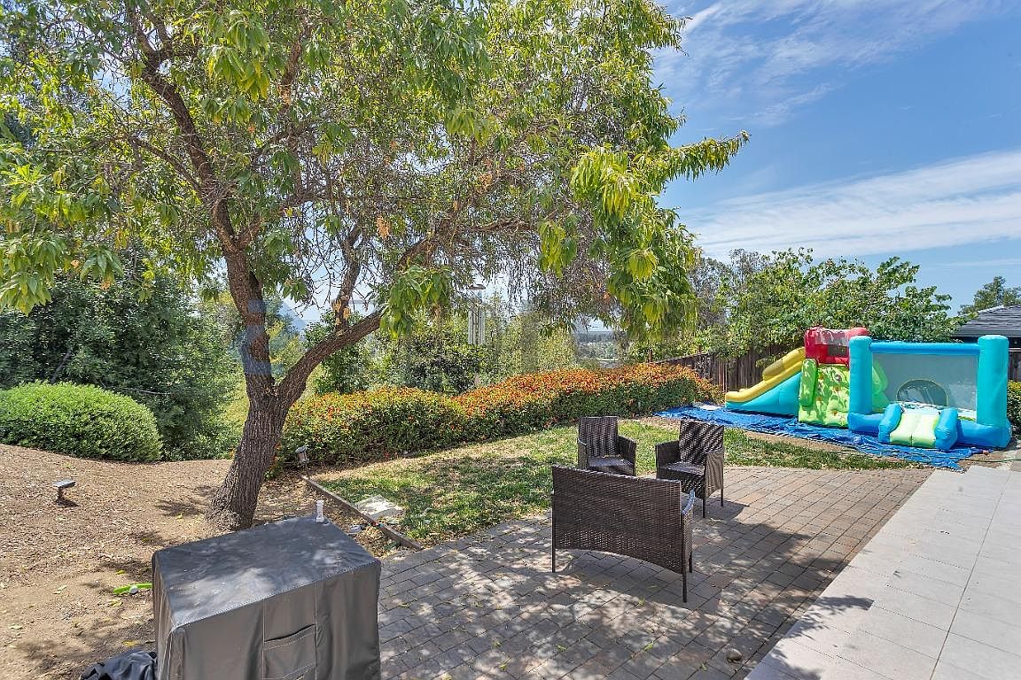 1109 Palisade St photo 4