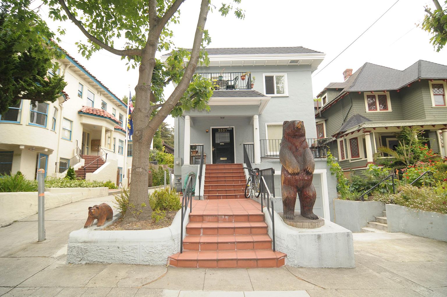 2519 College Ave photo 2