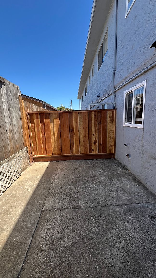 36857 Sycamore St photo 5