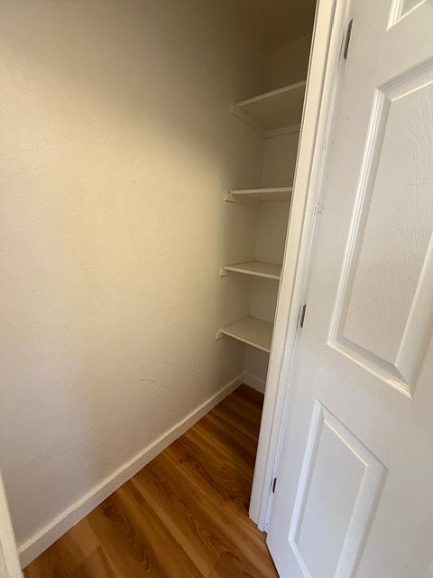 5716 Soquel Dr photo 4