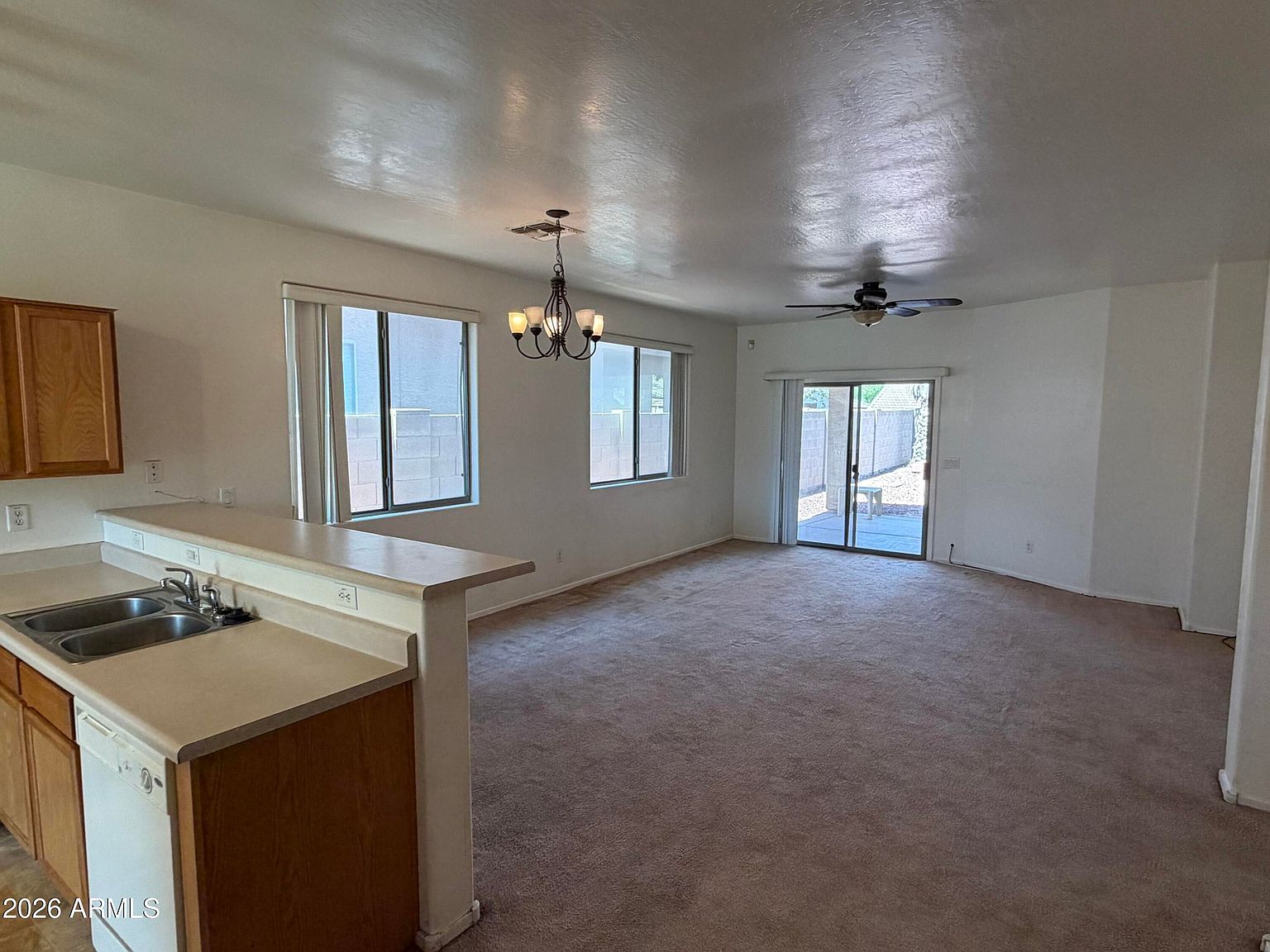 6926 S 37th Gln photo 4
