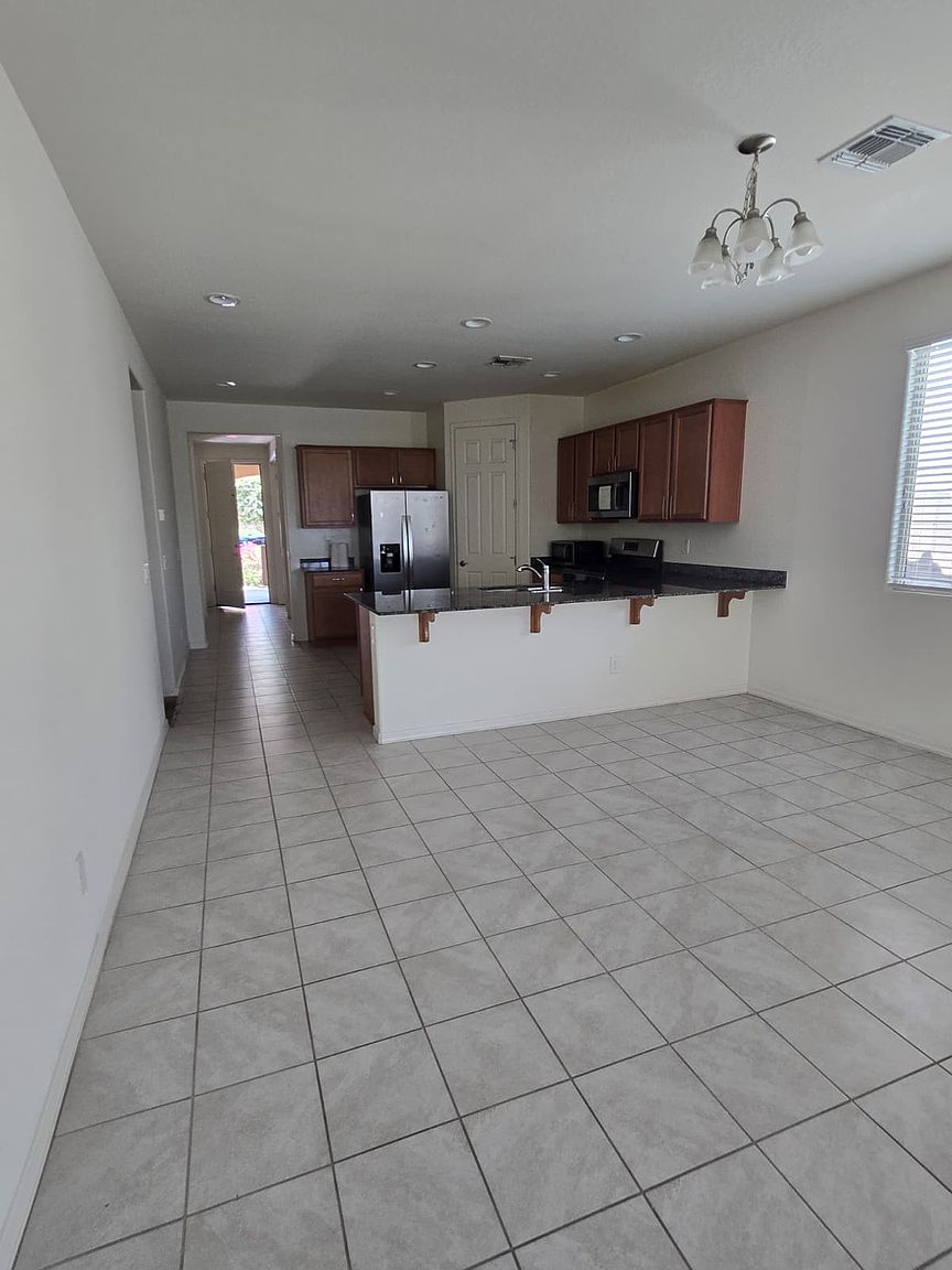 20415 E Domingo Rd photo 5