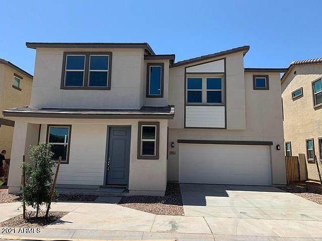 2832 S Lynch photo 2
