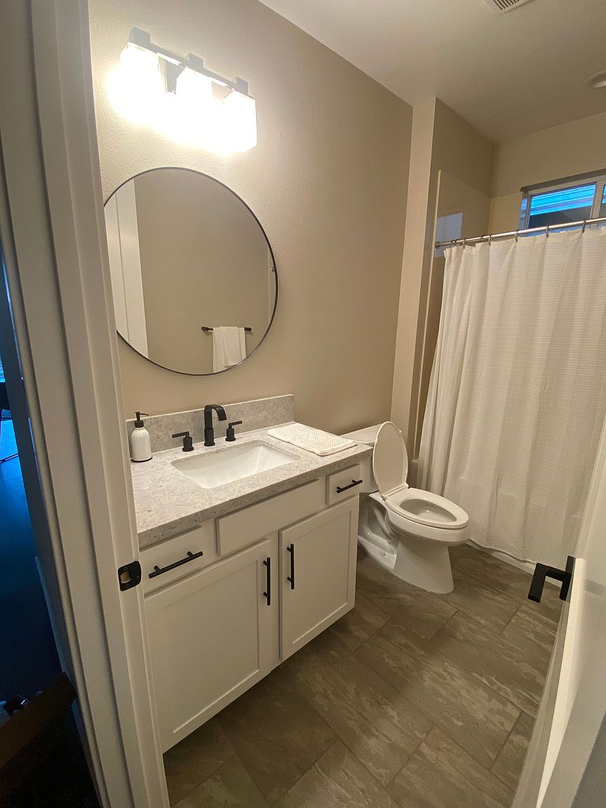2121 Soleil Way photo 5