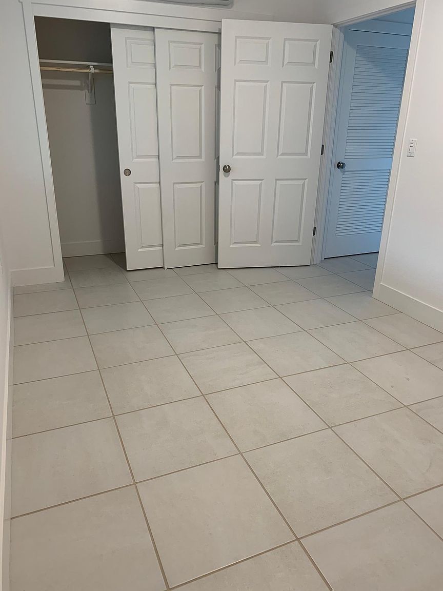 36 E Stefano Ave photo 4