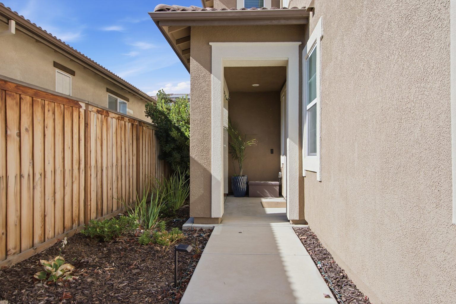 7005 Paseo St photo 4