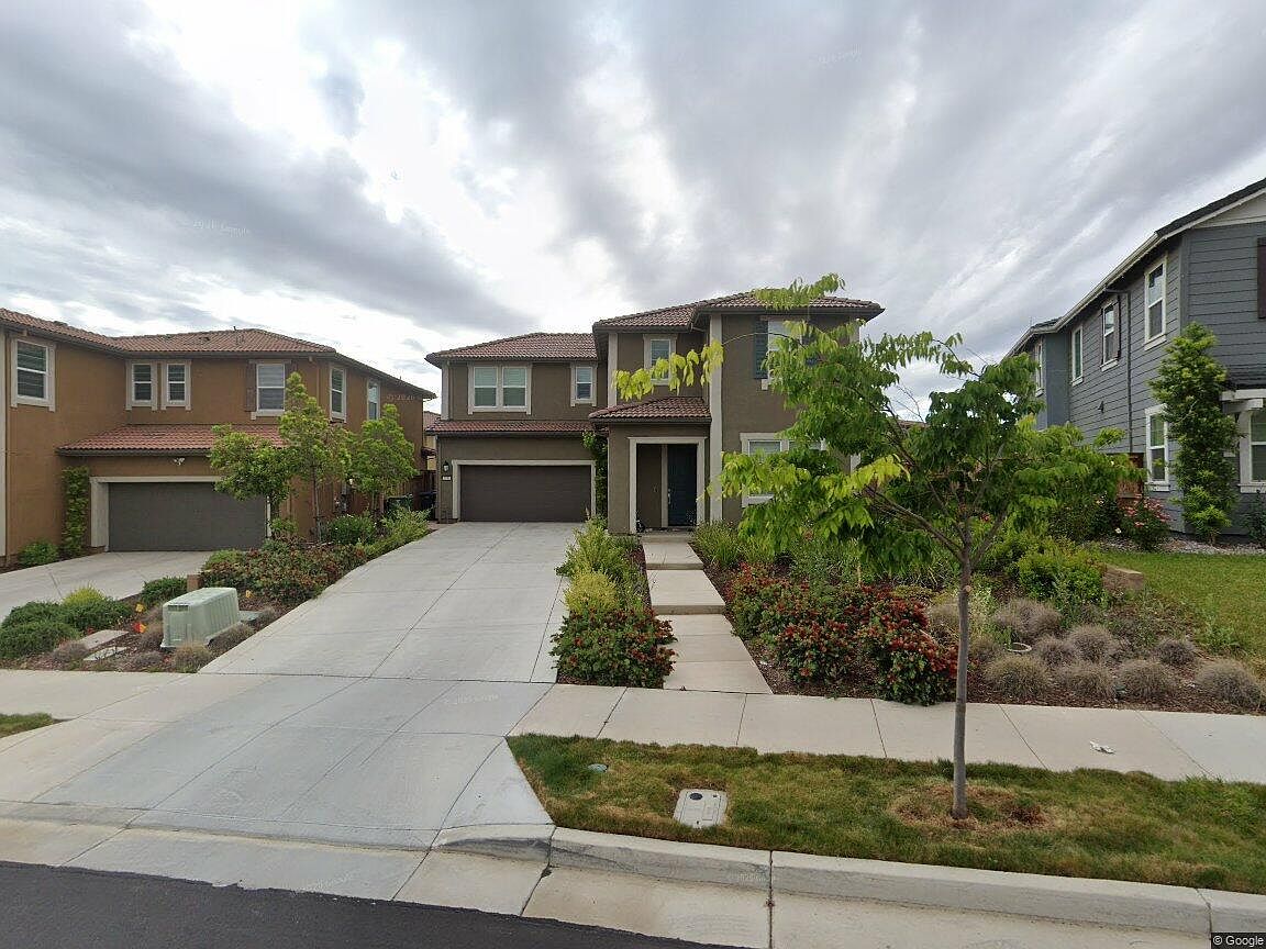 7143 Sacramento Dr photo 2