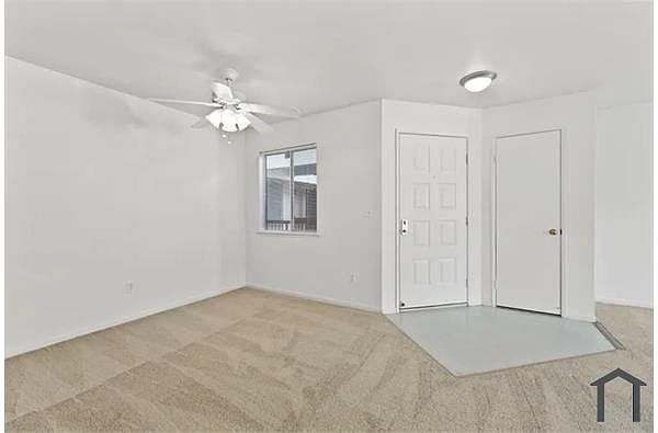 800 Hillsdale Ave photo 4
