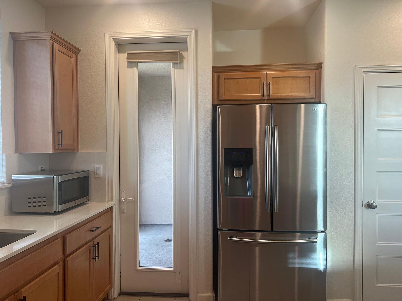 1033 Gabbiano Ln photo 5