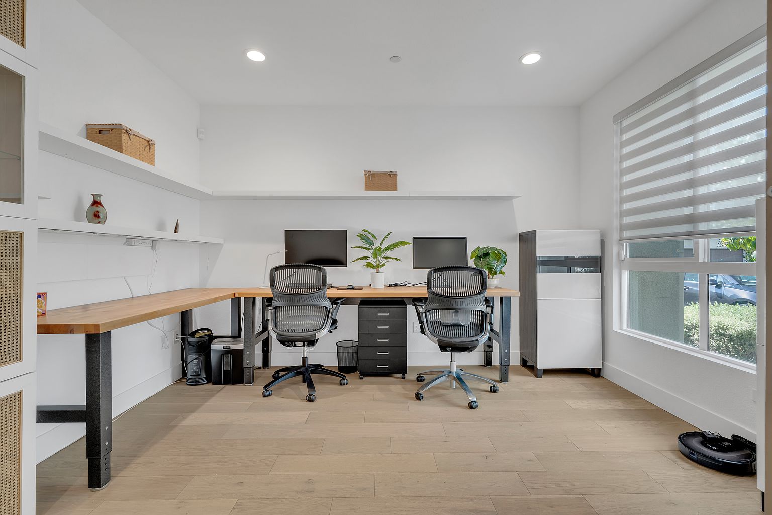 1455 Latitudes Way photo 4