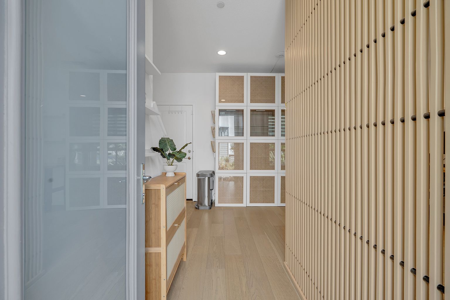 1455 Latitudes Way photo 2
