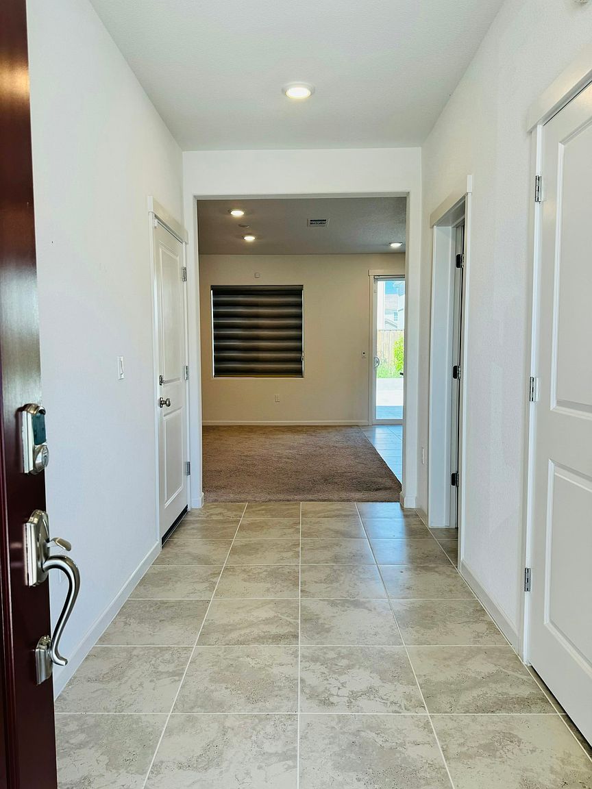 5348 Knights Valley Ln Antioch, CA 94531 photo 3