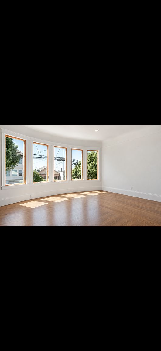1472 18th Ave photo 3