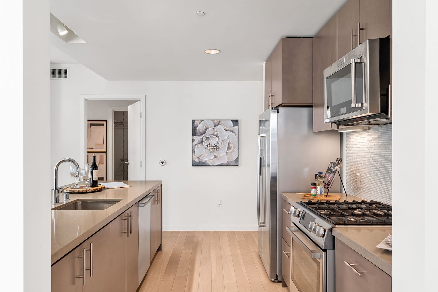 51 Innes Ct photo 4