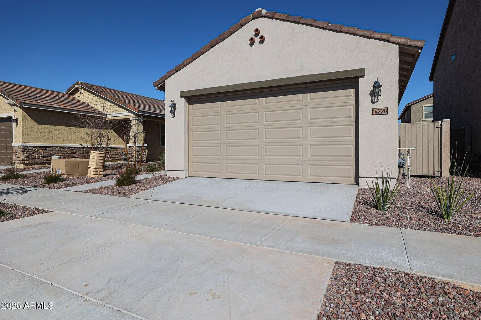 14220 W Willow Ave Surprise, AZ 85379 photo 3