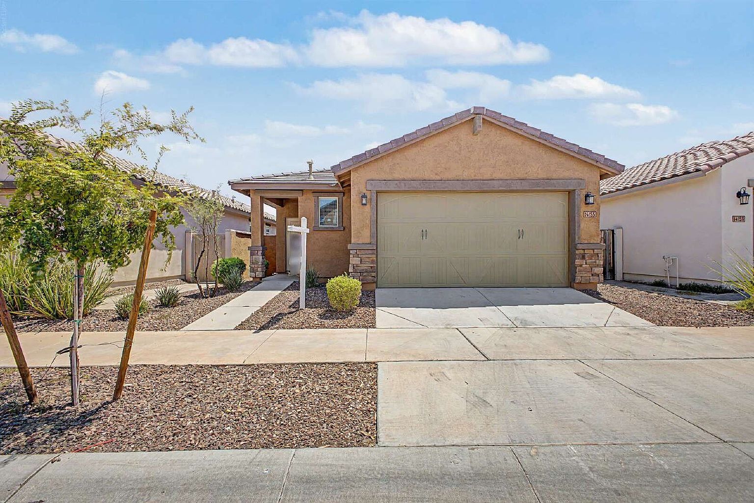 14155 W Georgia Dr Surprise, AZ 85379 photo 2