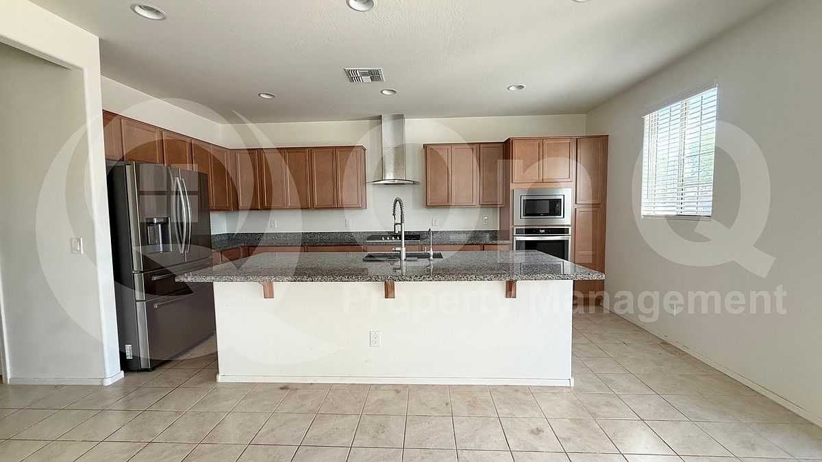 2491 S 123rd Dr photo 2