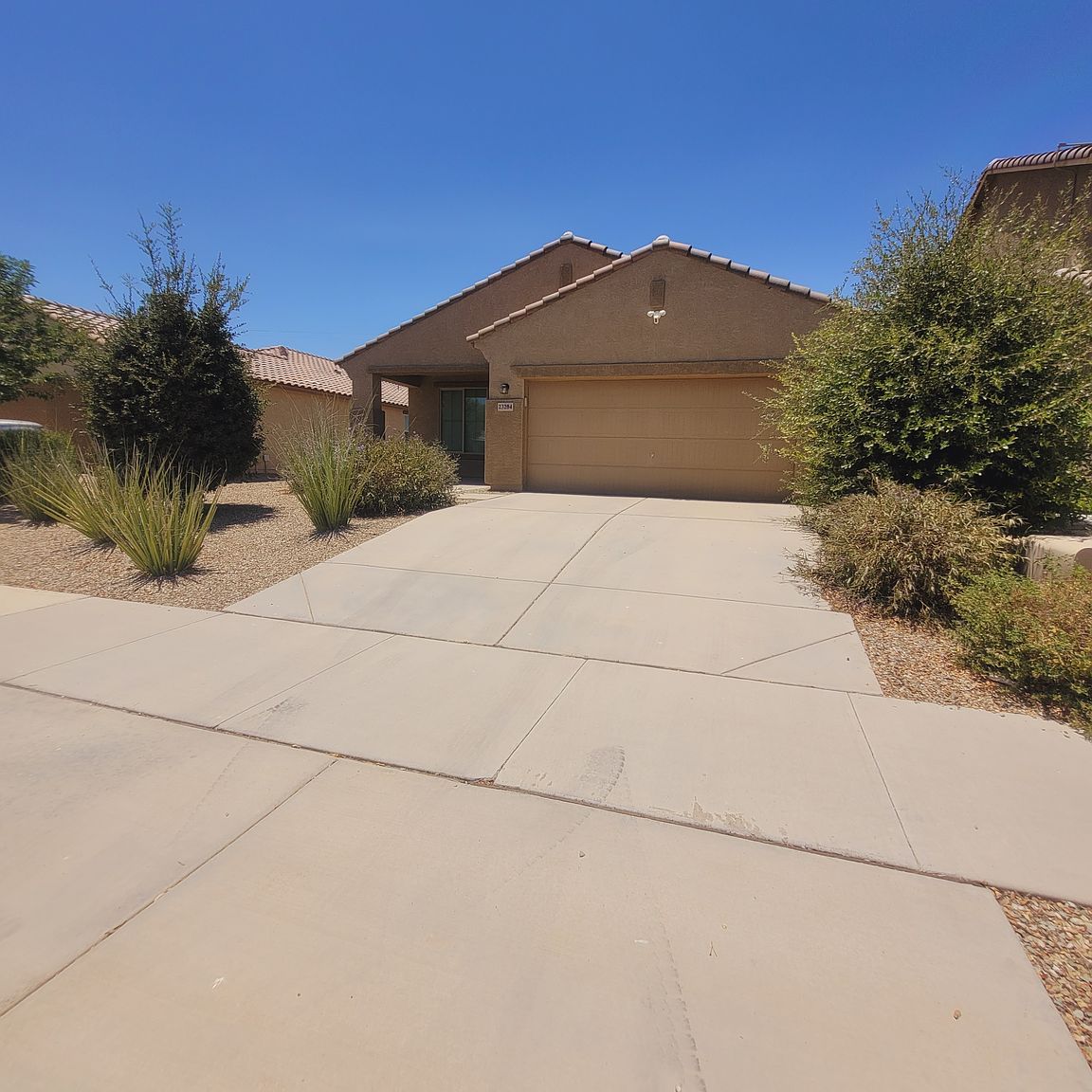 23204 N 175th Ln Surprise, AZ 85387 photo 2