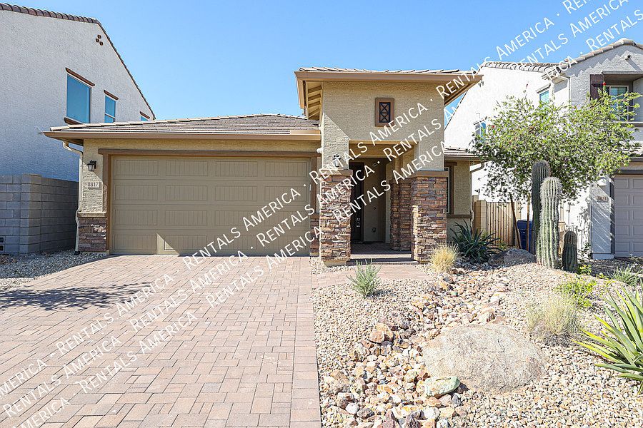 8817 W Luke Ave Glendale, AZ 85305 photo 4