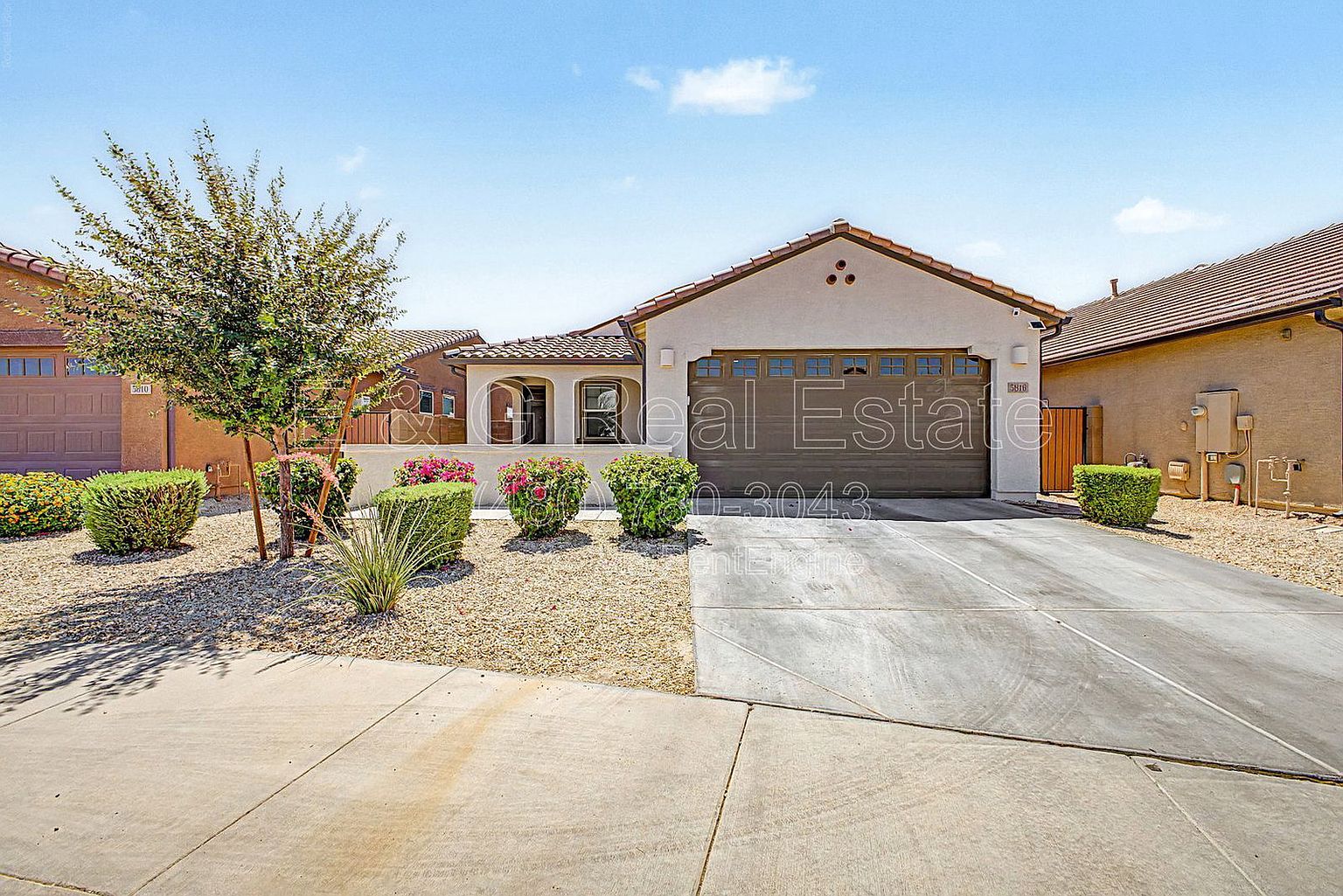 5816 N 90th Dr Glendale, AZ 85305 photo 2