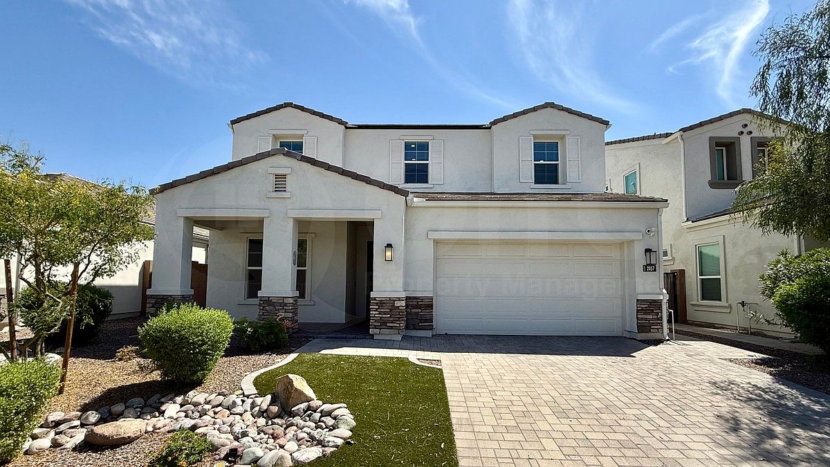 2057 E Questa Dr Phoenix, AZ 85024 photo 2