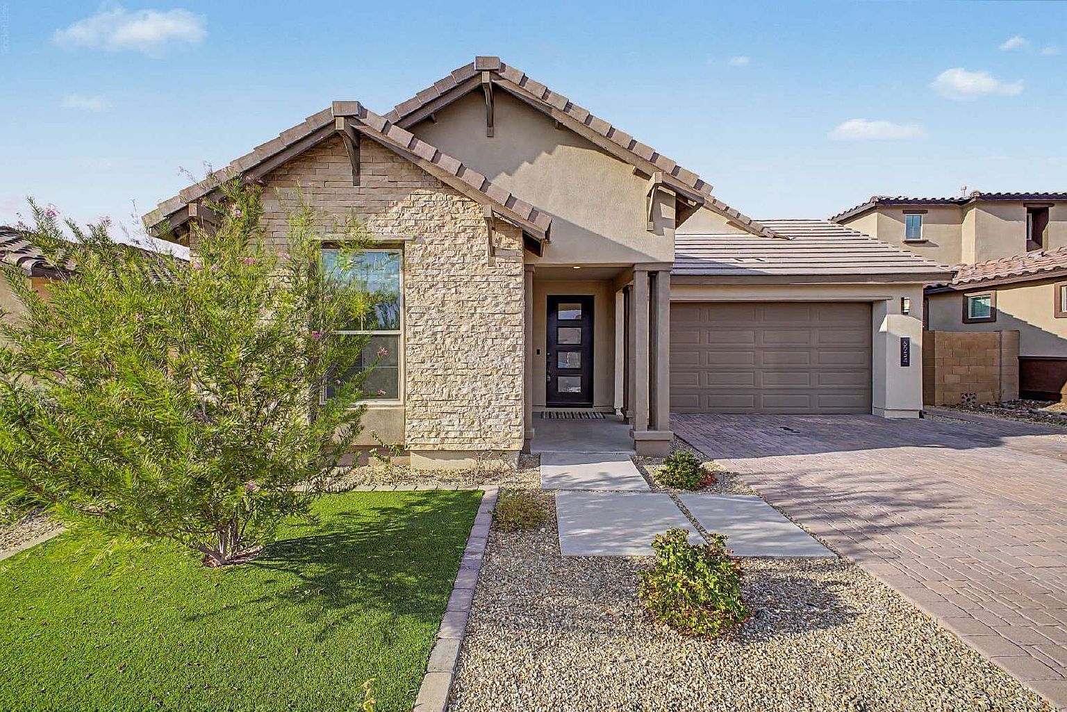 6954 W Maya Way photo 2
