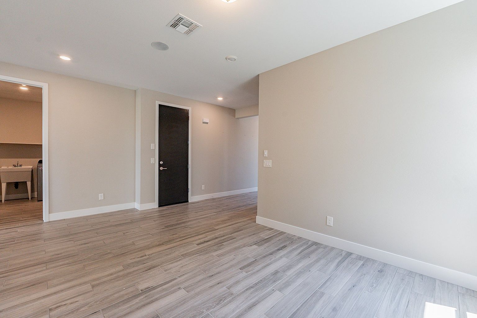 11656 W Luxton Ln photo 5