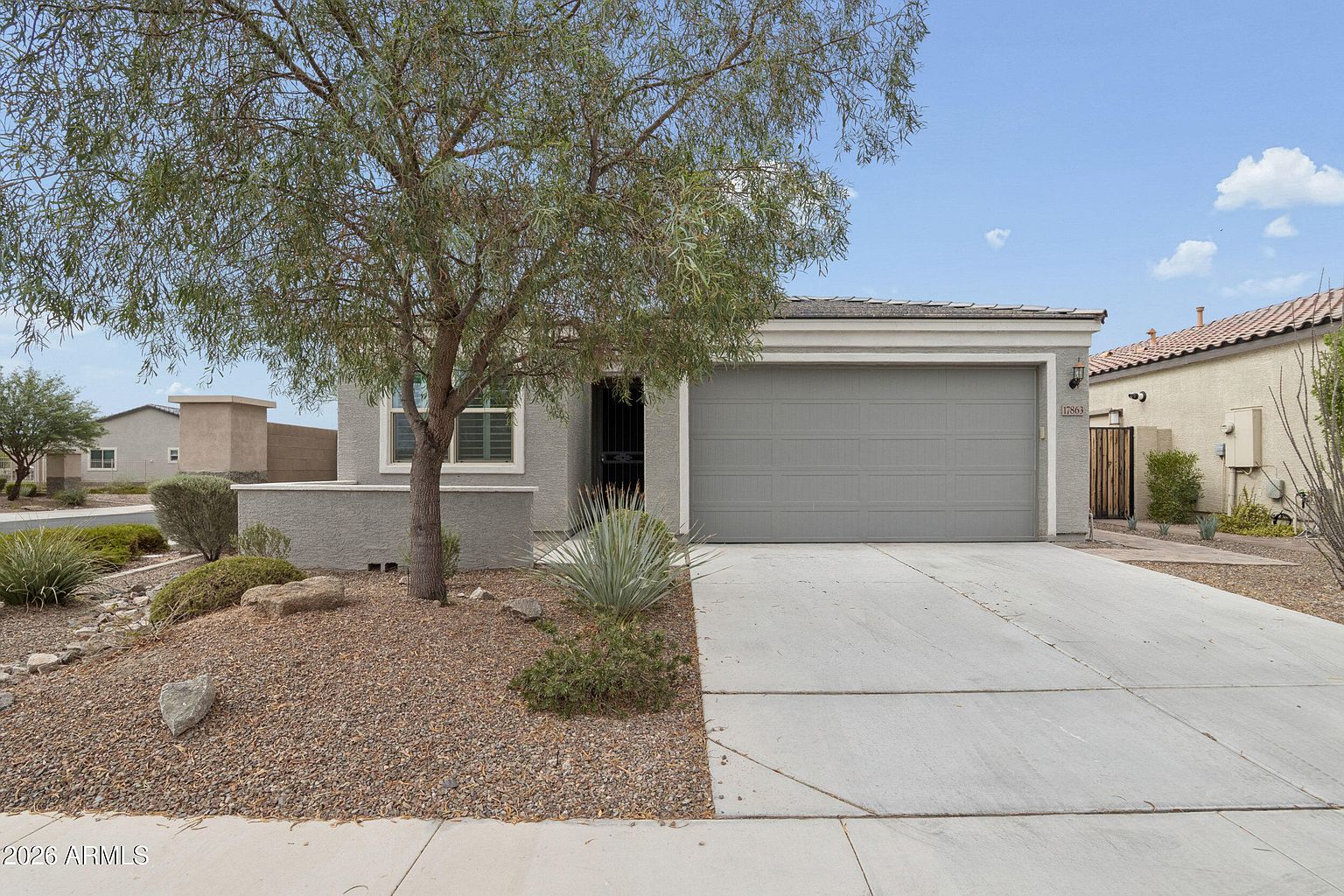 17863 W Hiddenview Dr Goodyear, AZ 85338 photo 2