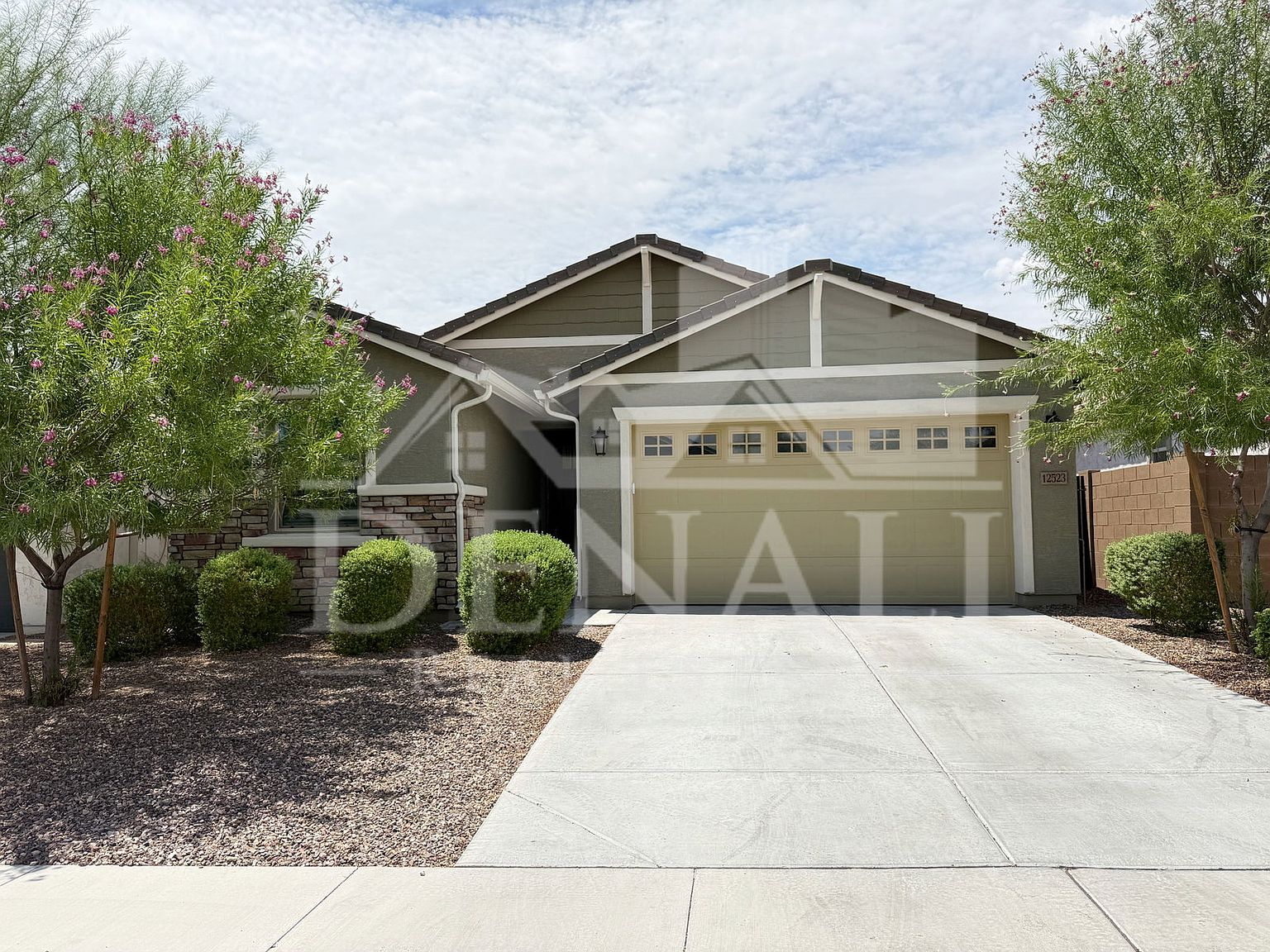 12523 W Calle de Sol Peoria, AZ 85383 photo 2