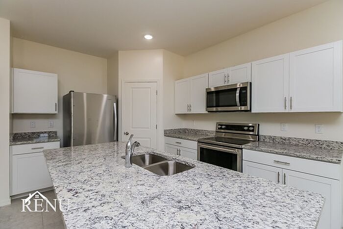 35425 W San Capistrano Ave photo 5